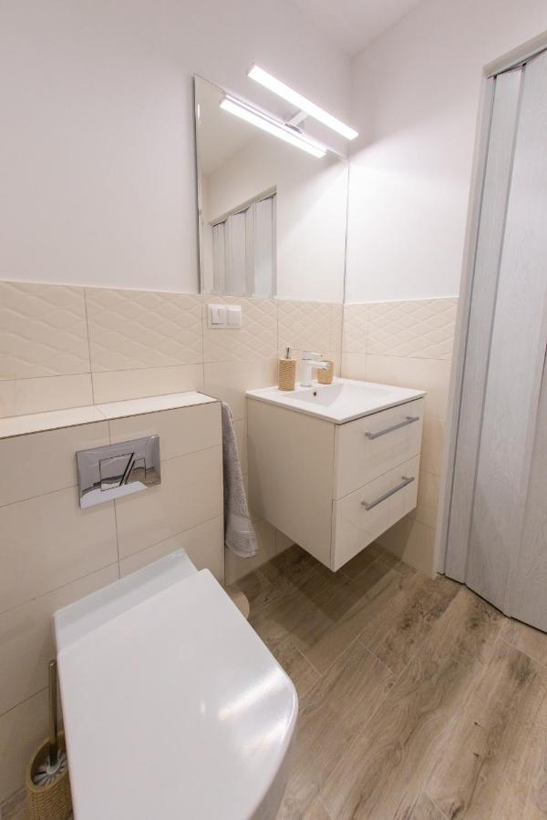 Apartamenty Rico アウグストゥフ エクステリア 写真